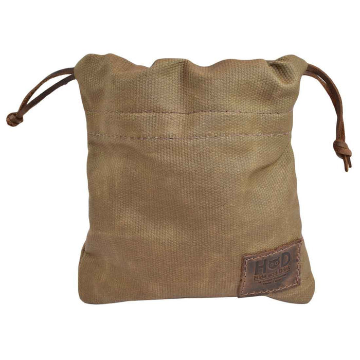 The Hide & Drink Golf Pouch, a beautifully crafted waxed canvas pouch in light brown. Great for keeping golf essentials organized in your bag or for various uses around the home. Waxed Canvas Golf Valuables Field Pouch, Golf Bag, Sport Organizer, Multipurpose Pouch with String, StockyardX, Small Batch Production, Hand Cut, Hand Sewn, Fire Branded, Artisan, Handmade in La Antigua Guatemala & Oaxaca Mexico.