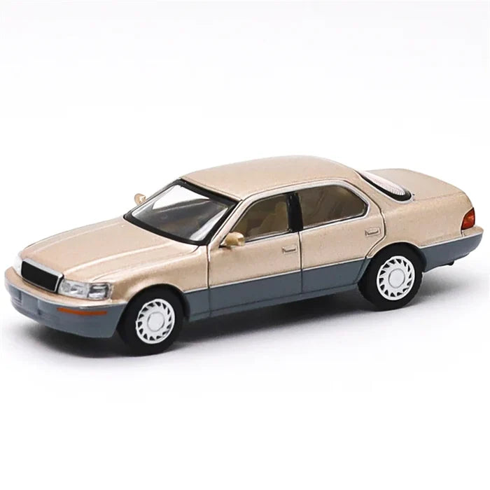 JKM 1:64 Q5L / LS 400 Die-Cast Car Model Miniature Gifts