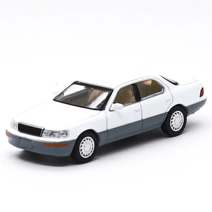 JKM 1:64 Q5L / LS 400 Die-Cast Car Model Miniature Gifts