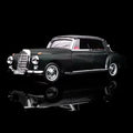 Seeker 1:64 300D limited 799 Die-Cast Car Model Collection Miniature
